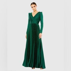 Mac Duggal 2652 Emerald Pleated Maxi